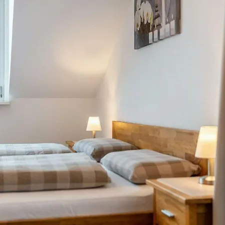 Hébergement de vacances With 2 Bedrooms *